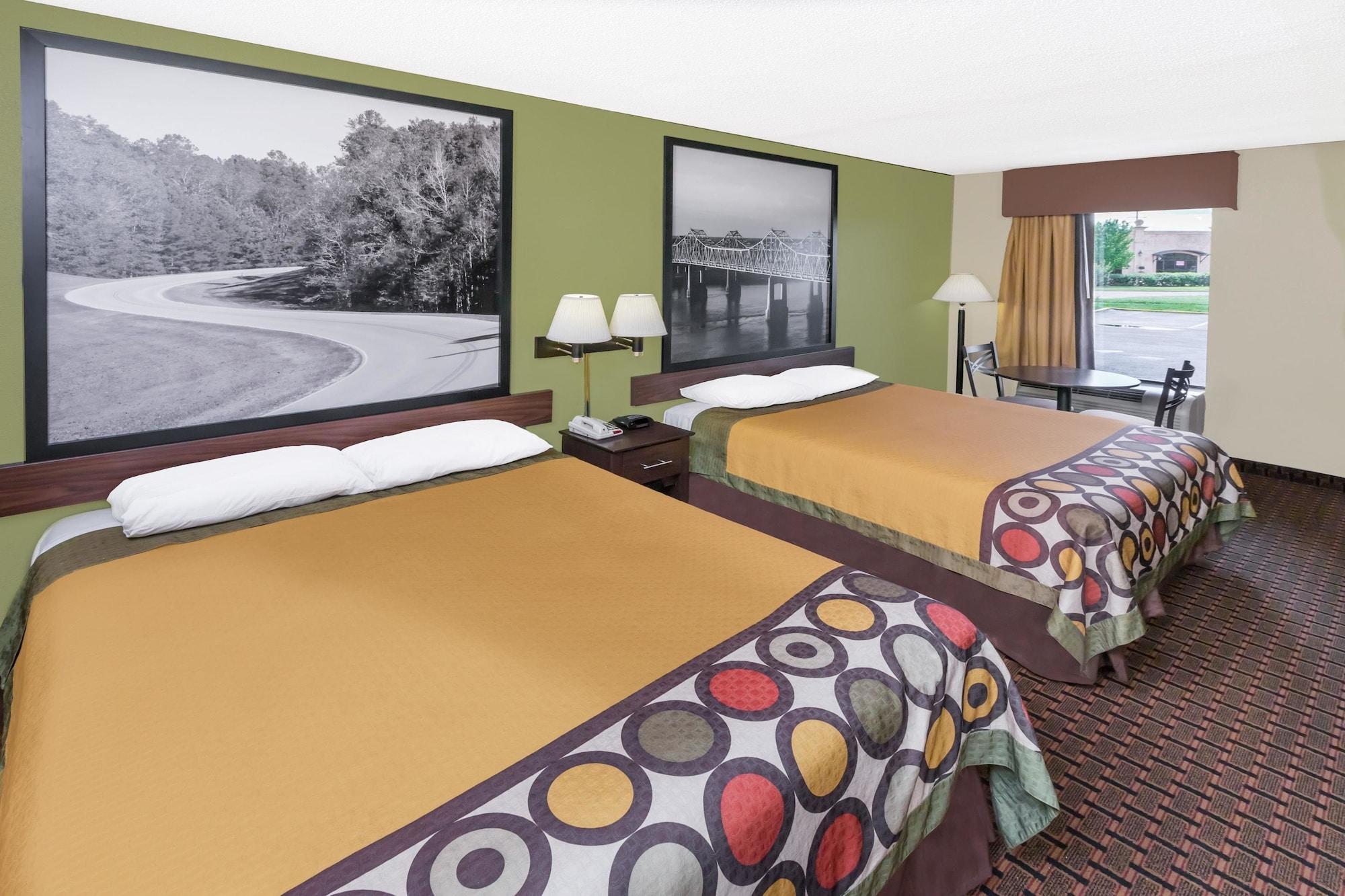 Super 8 By Wyndham Madison/Ridgeland Area Hotel Exterior foto